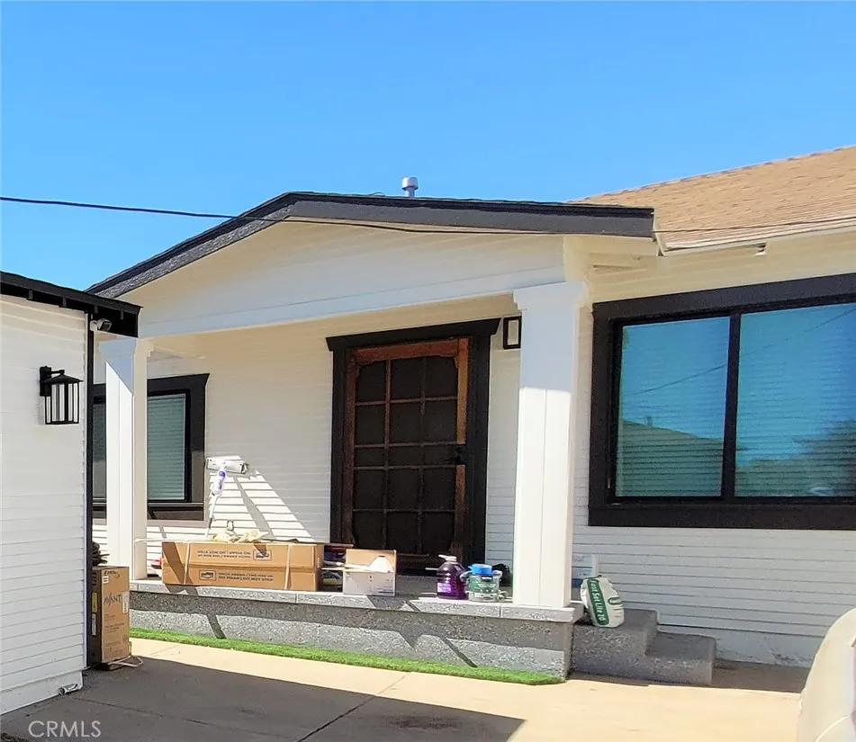 3217 Folsom Street Los Angeles, CA 90063