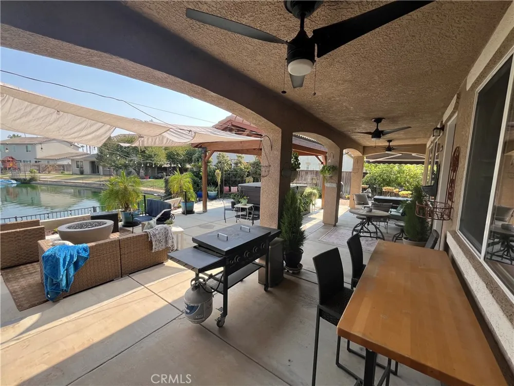15075 Torrey Pines Chowchilla, CA 93610