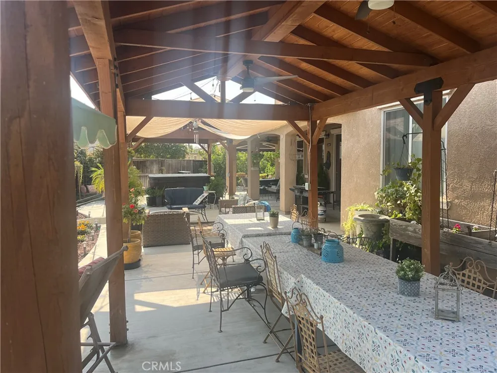 15075 Torrey Pines Chowchilla, CA 93610