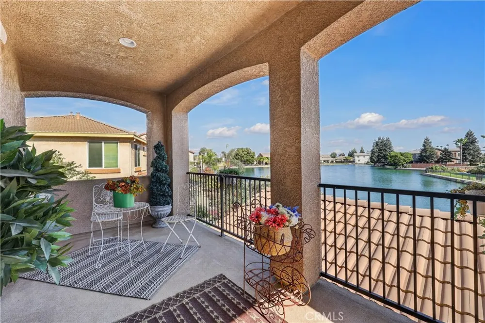 15075 Torrey Pines Chowchilla, CA 93610