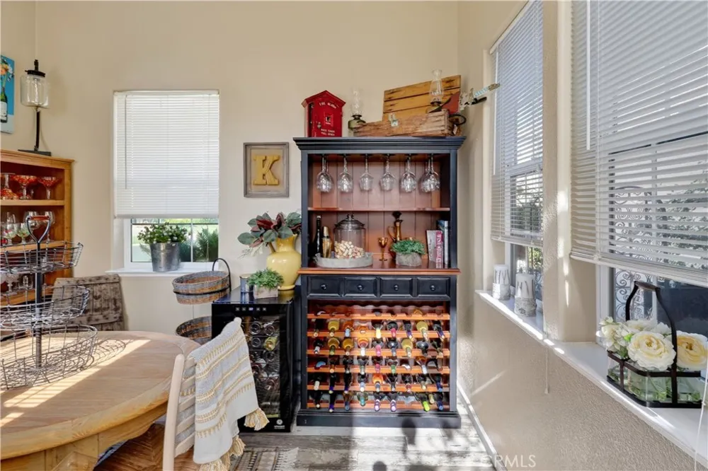 15075 Torrey Pines Chowchilla, CA 93610