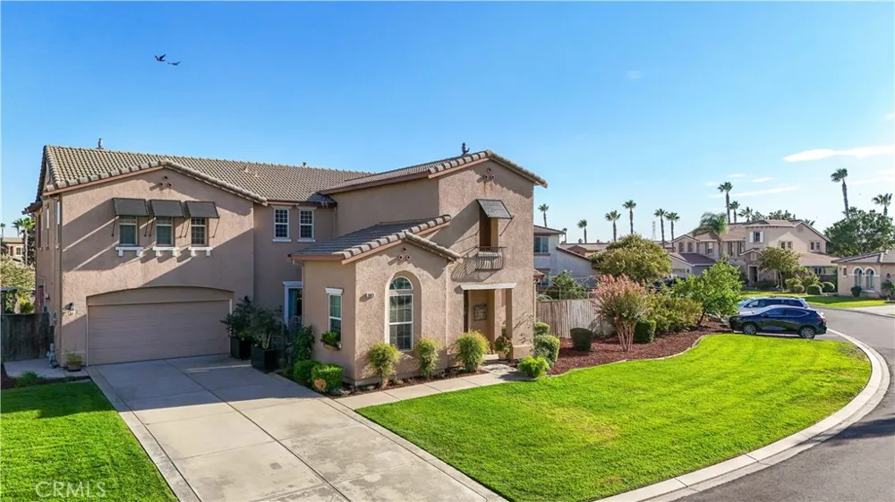 15075 Torrey Pines Chowchilla, CA 93610