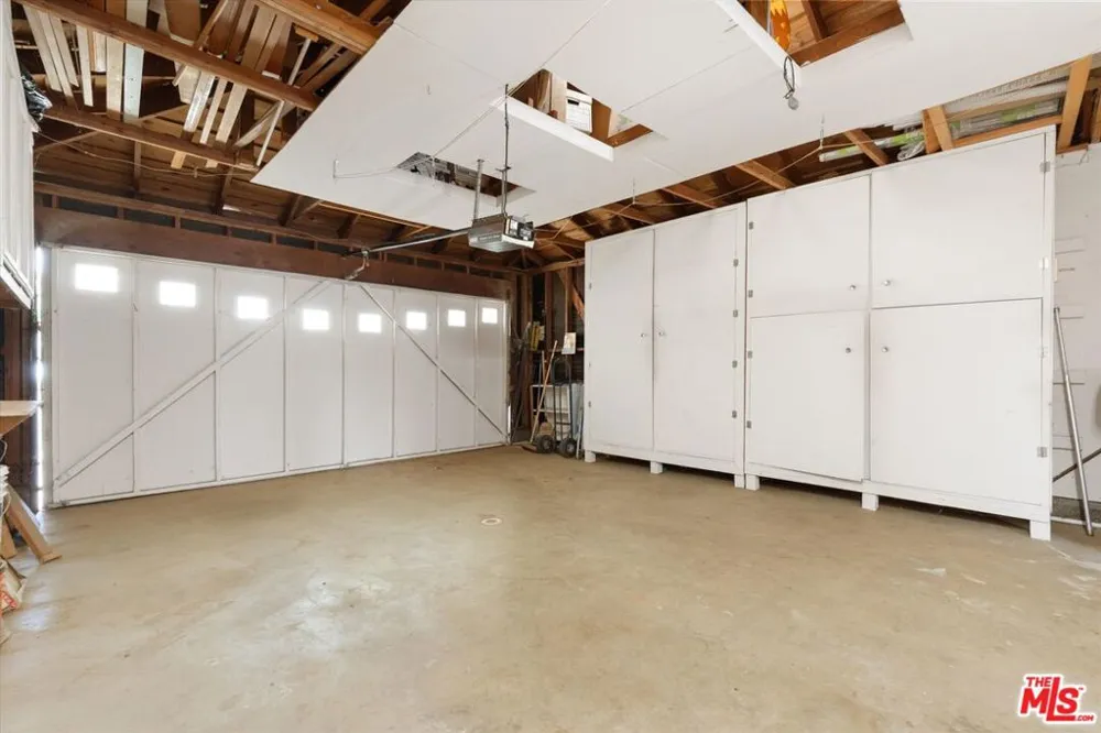 2243 Newquist Court Camarillo, CA 93010