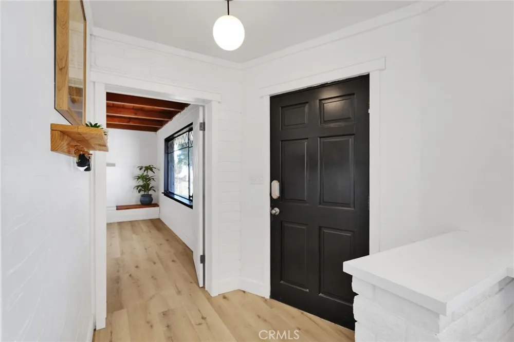 9356 Bonita Vista Apple Valley, CA 92308