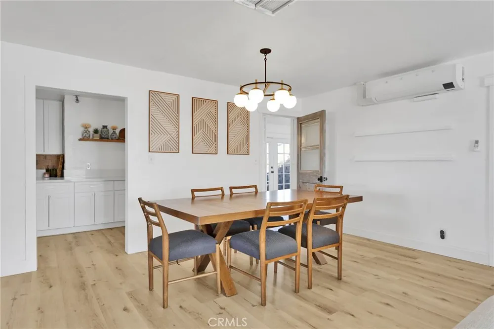 9356 Bonita Vista Apple Valley, CA 92308