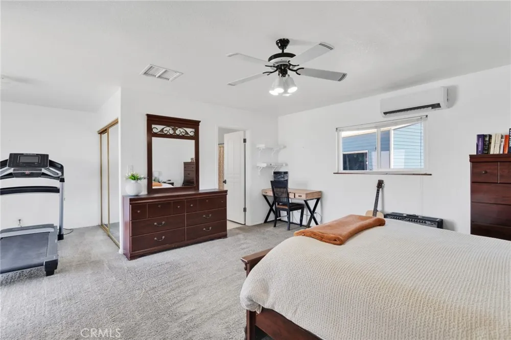 9356 Bonita Vista Apple Valley, CA 92308