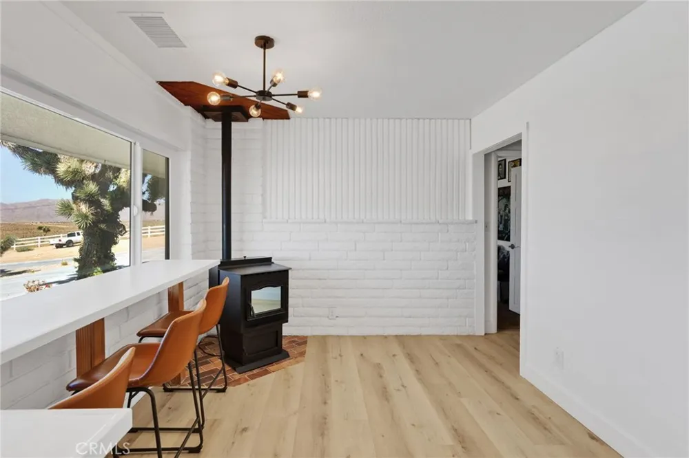 9356 Bonita Vista Apple Valley, CA 92308
