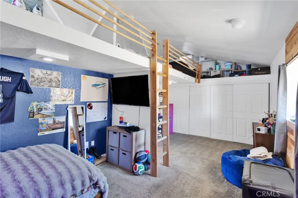 9356 Bonita Vista Apple Valley, CA 92308