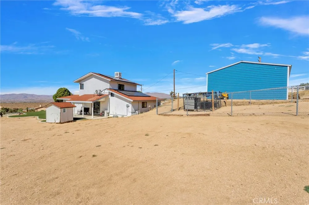9356 Bonita Vista Apple Valley, CA 92308