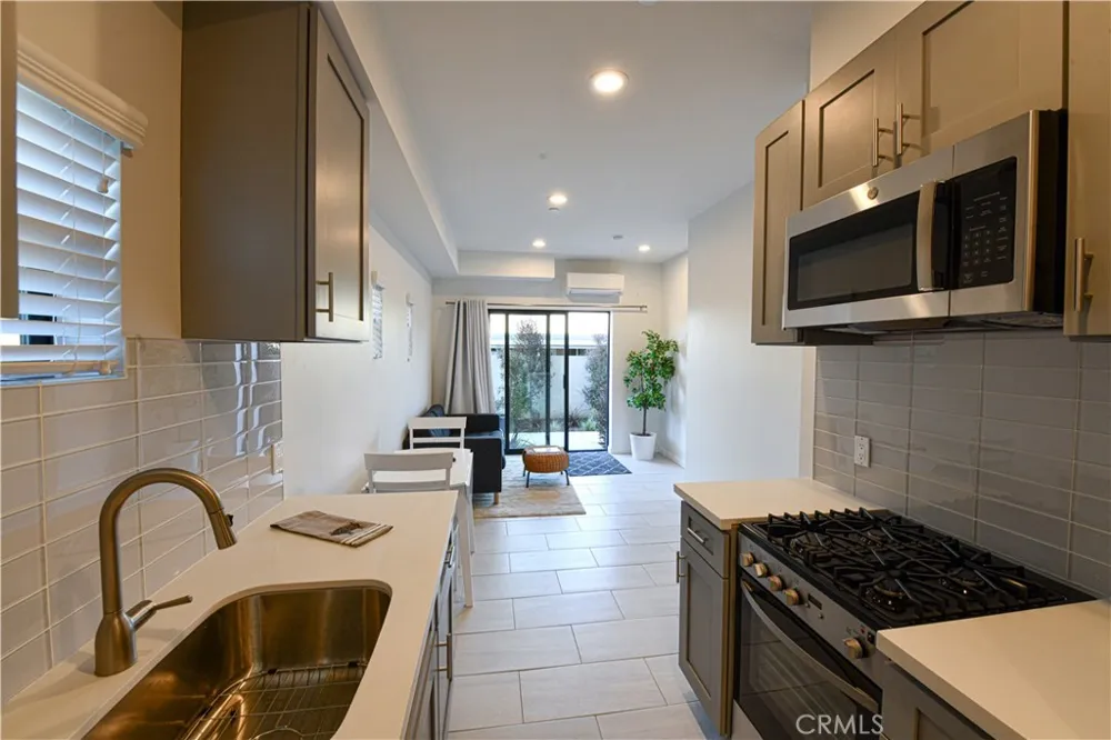 15814 S Vermont Avenue #2 Gardena, CA 90247