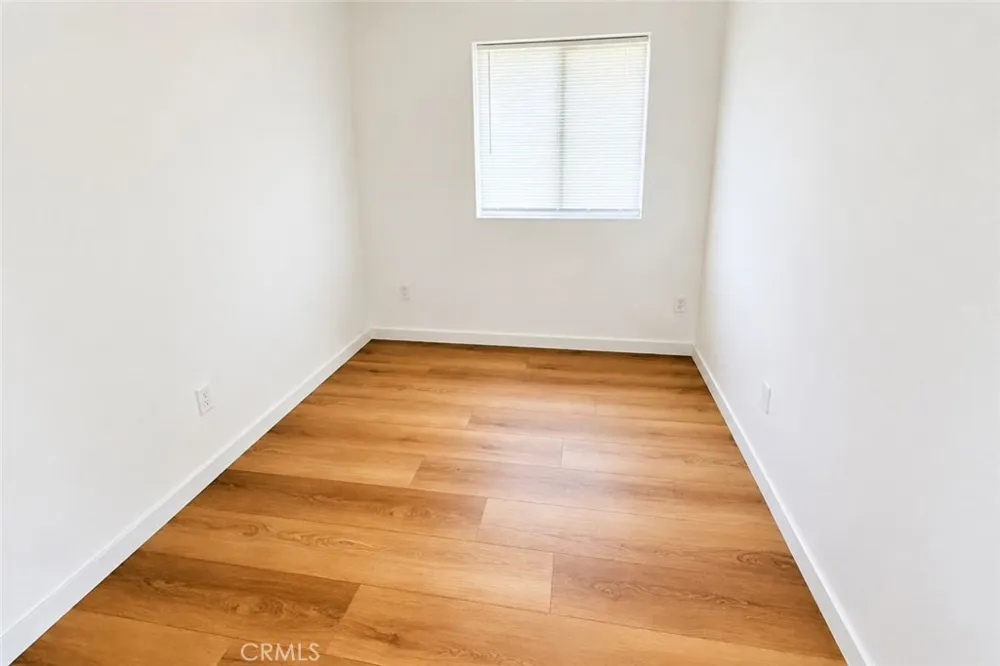 7938 Lurline Ave Winnetka, CA 91306