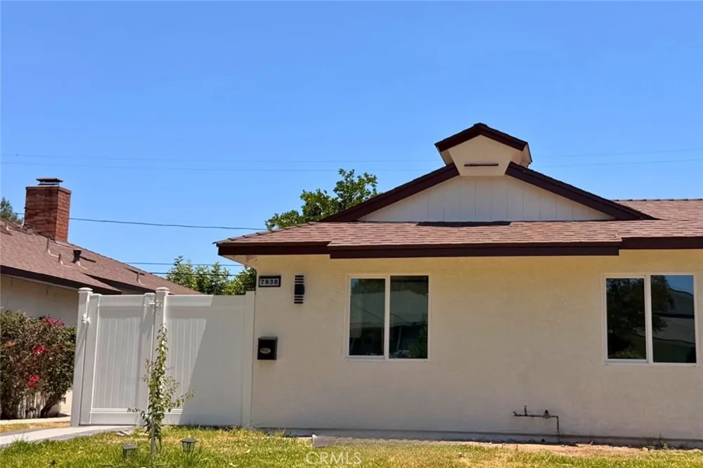 7938 Lurline Ave Winnetka, CA 91306