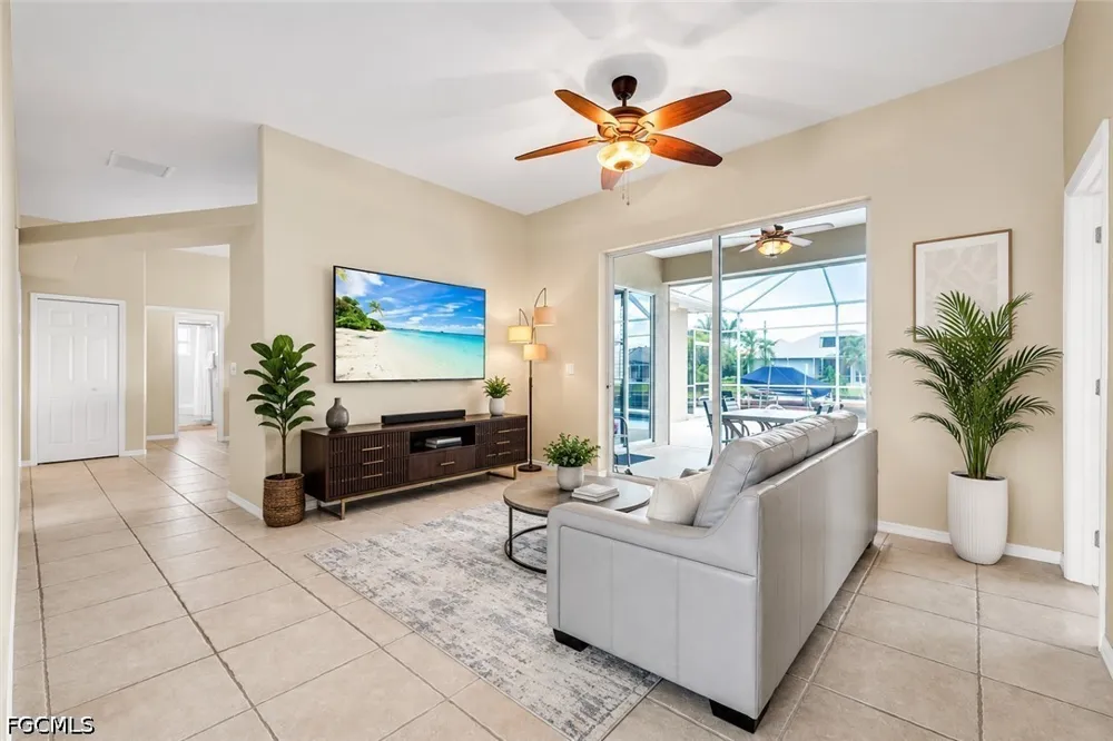 SW 38th Street Cape Coral, FL 33914