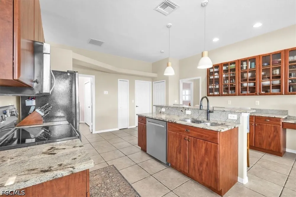 SW 38th Street Cape Coral, FL 33914