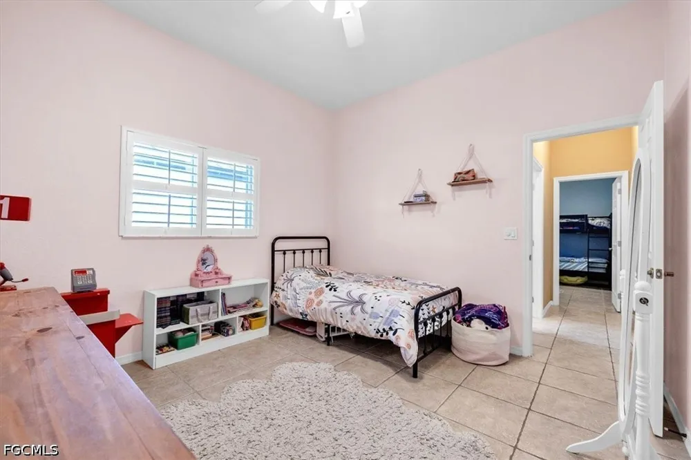 SW 38th Street Cape Coral, FL 33914