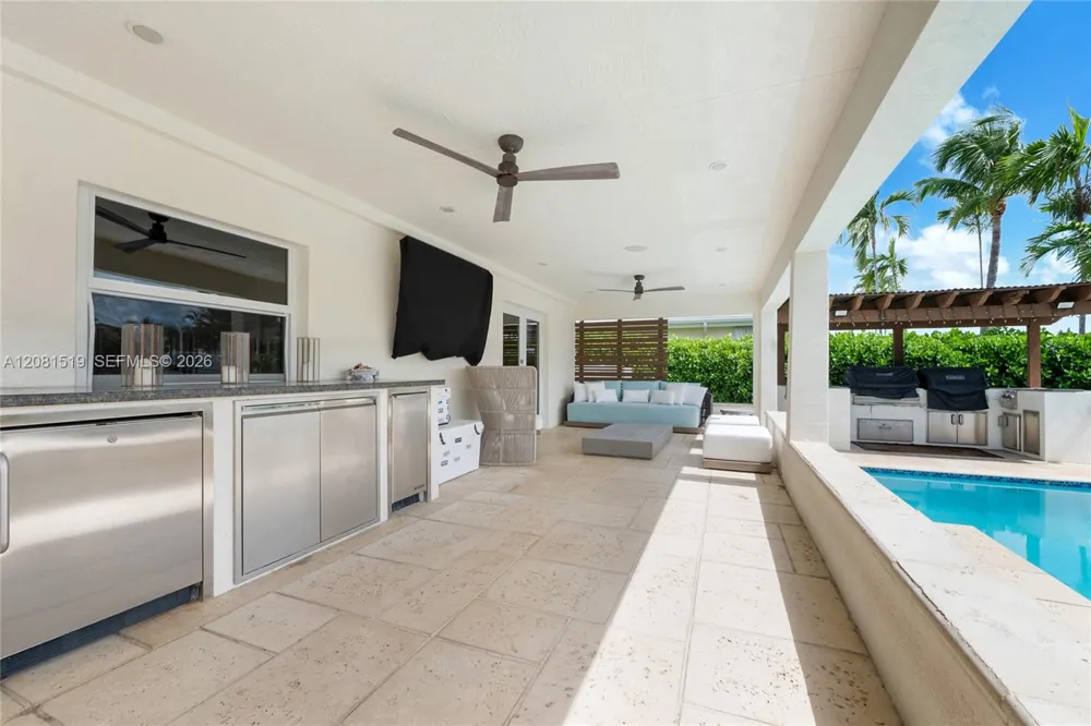 13035 Nevada St Coral Gables, FL 33156