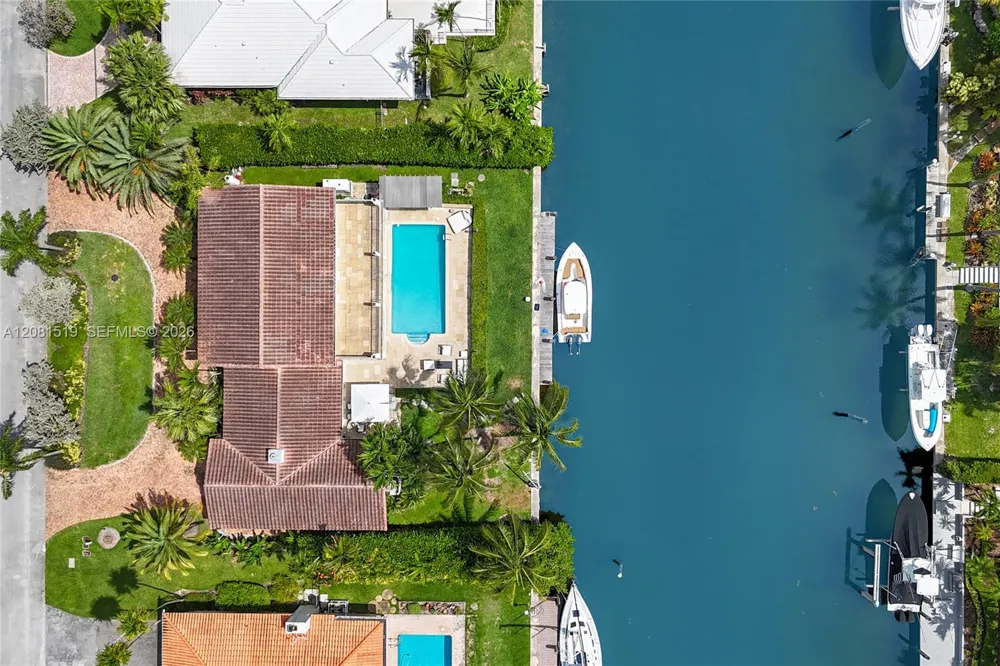 13035 Nevada St Coral Gables, FL 33156