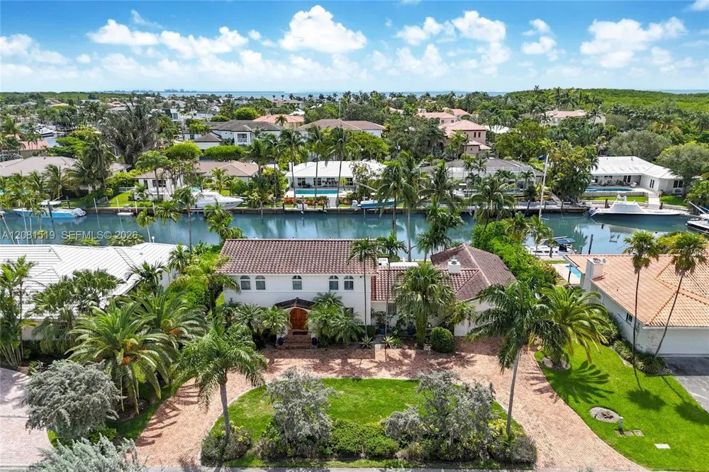 13035 Nevada St Coral Gables, FL 33156