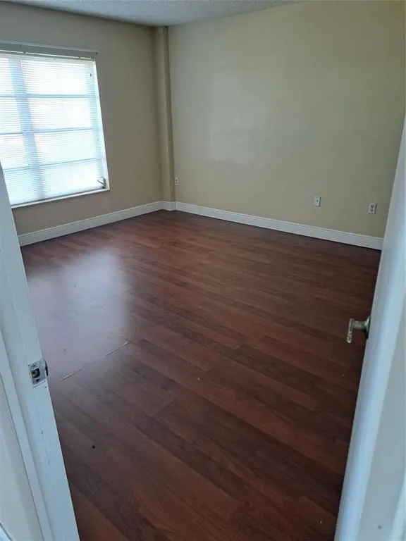 4174 Inverrary Drive #505 Lauderhill, FL 33319
