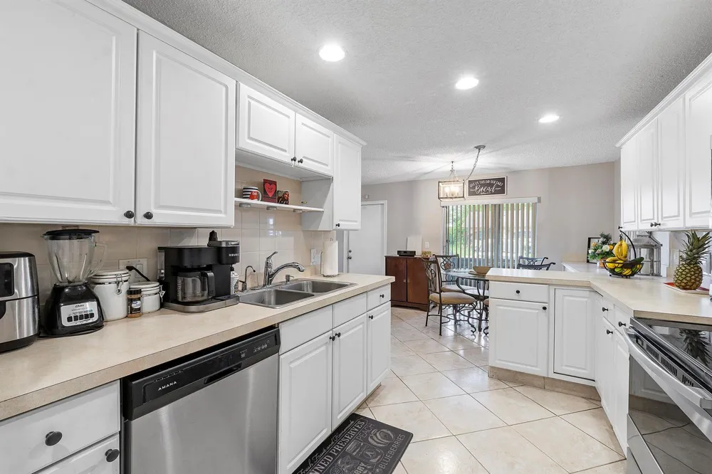 14519 Lucy Drive Delray Beach, FL 33484
