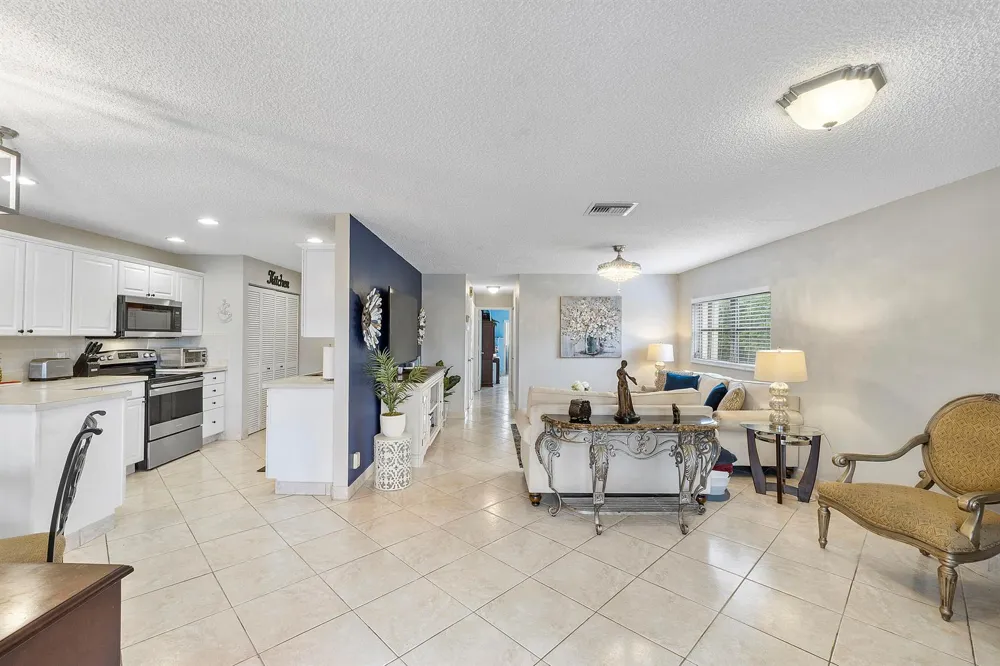 14519 Lucy Drive Delray Beach, FL 33484