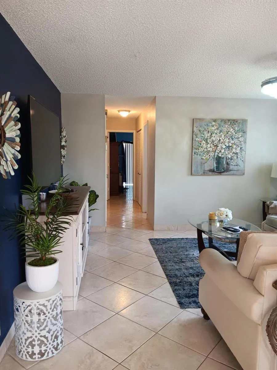 14519 Lucy Drive Delray Beach, FL 33484