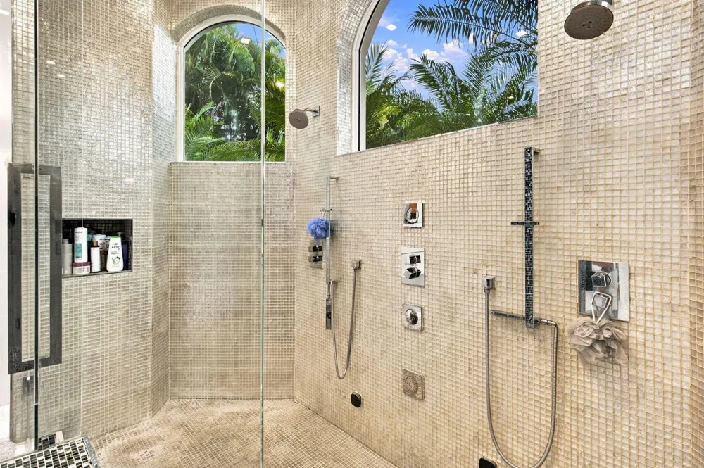 4851 SW 111TH TERRACE Davie, FL 33328