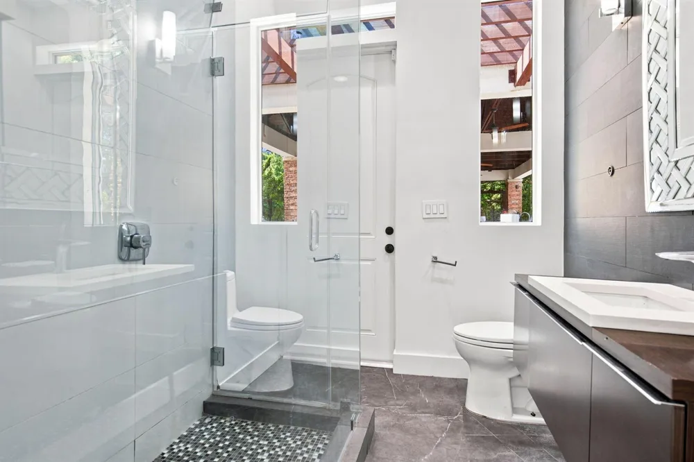 4851 SW 111TH TERRACE Davie, FL 33328