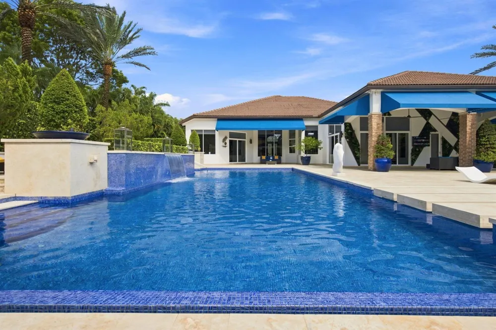4851 SW 111TH TERRACE Davie, FL 33328