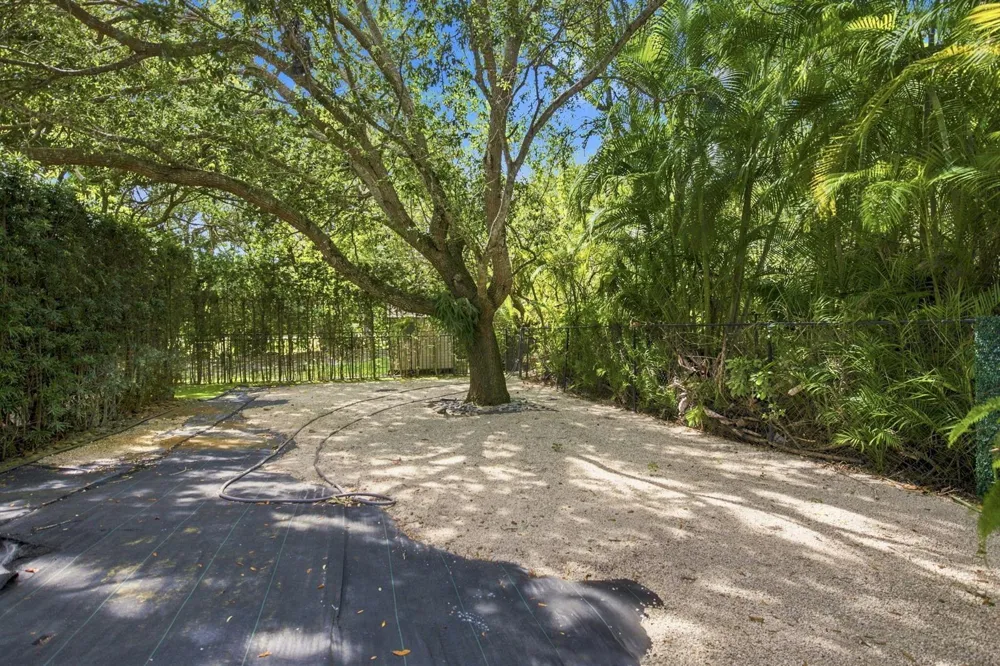 4851 SW 111TH TERRACE Davie, FL 33328