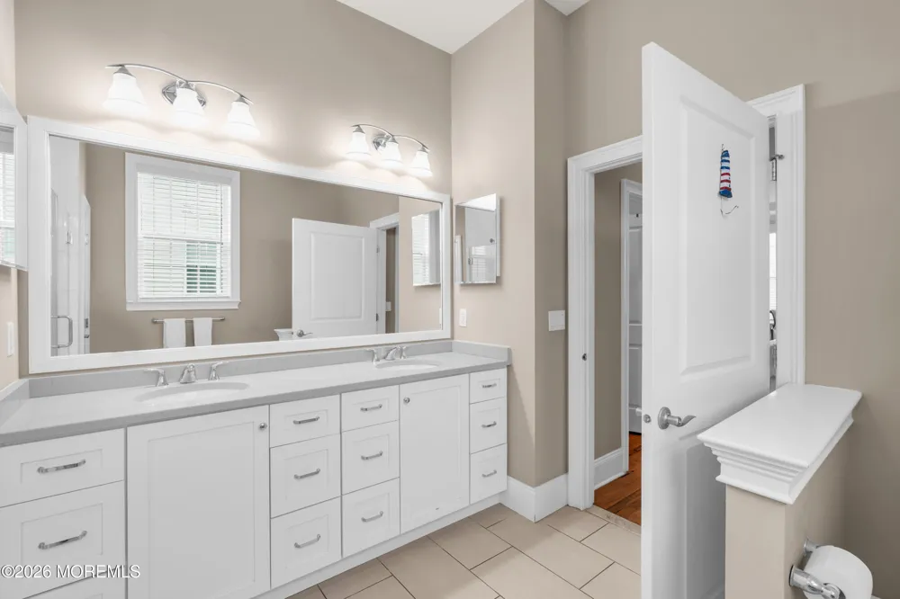 14 Ambermist Way Forked River, NJ 08731