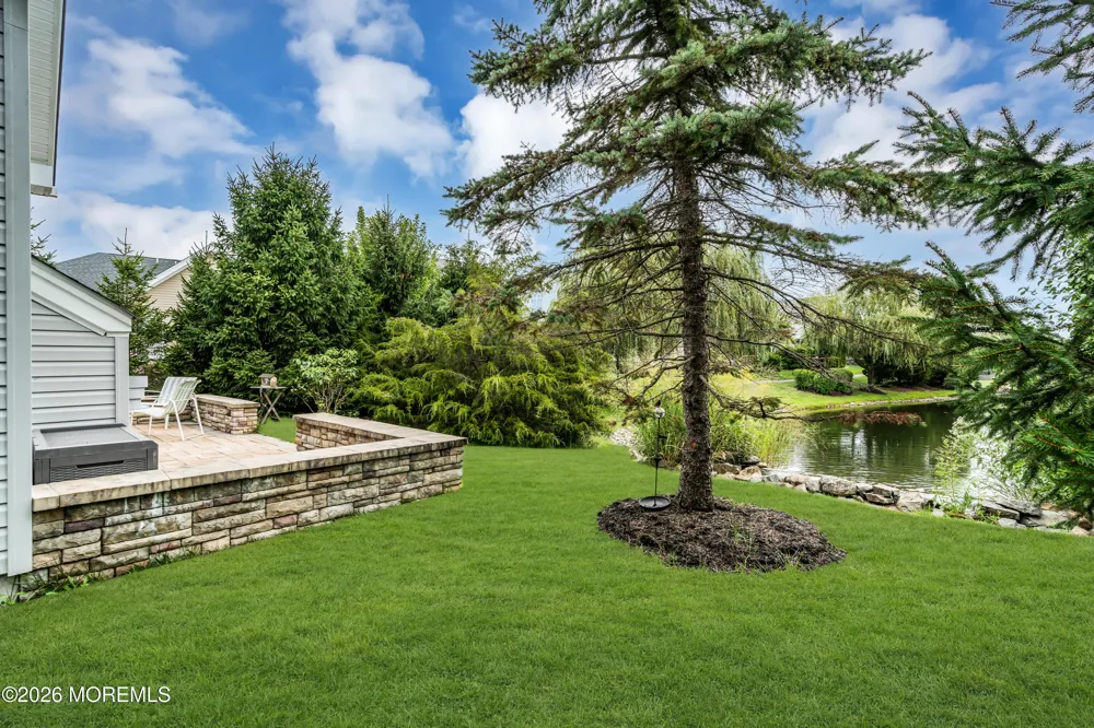14 Ambermist Way Forked River, NJ 08731