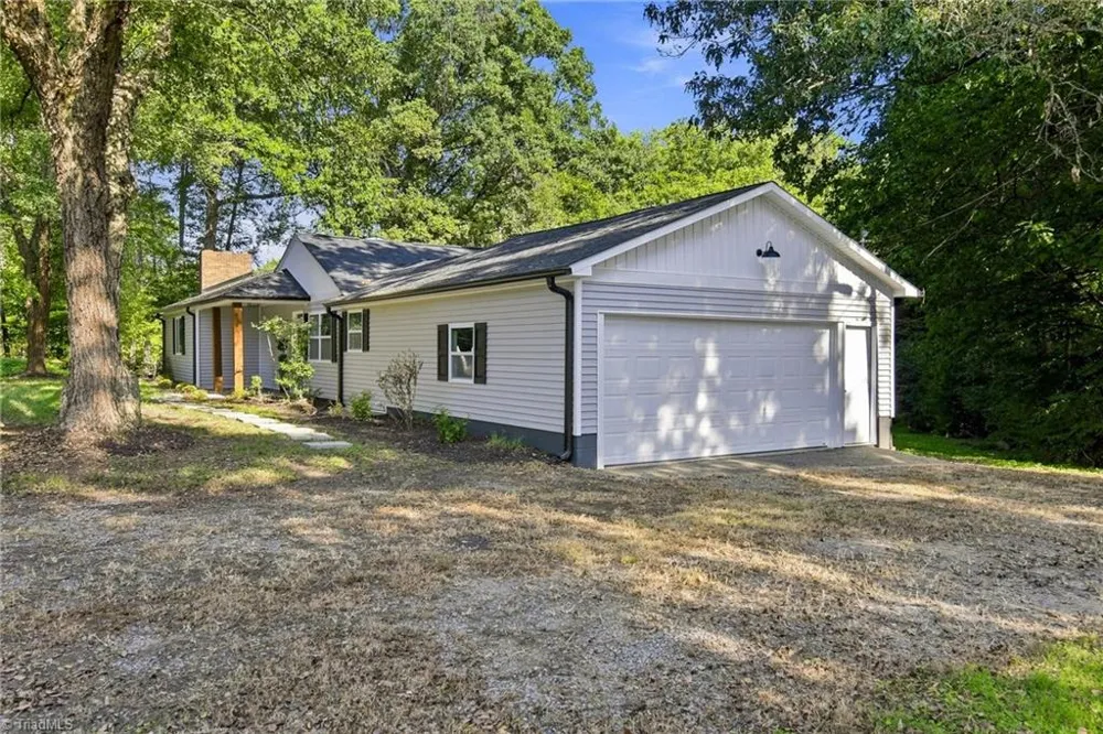 7505 Franklin Road Lewisville, NC 27023