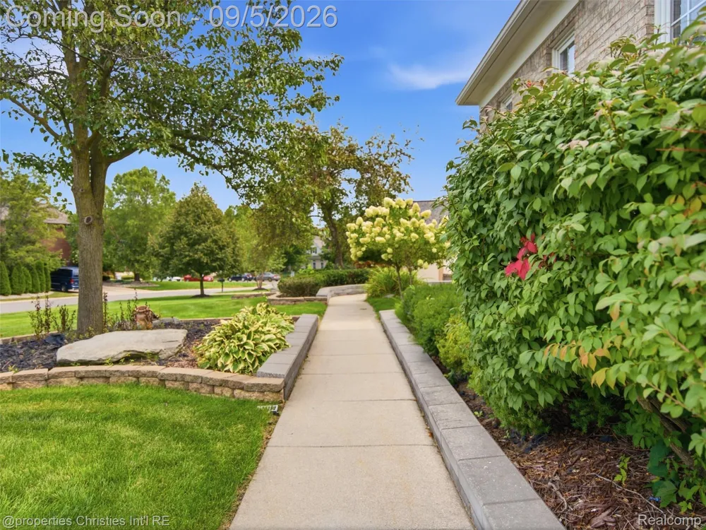 7305 Heron Way Canton Charter Township, MI 48187