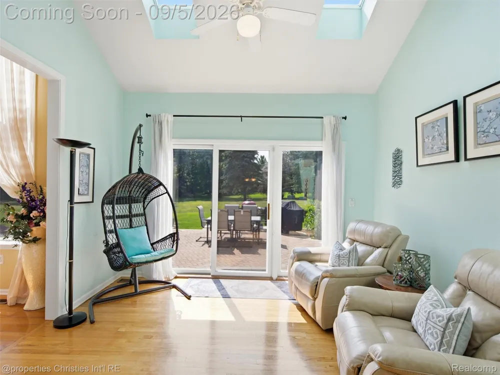 7305 Heron Way Canton Charter Township, MI 48187