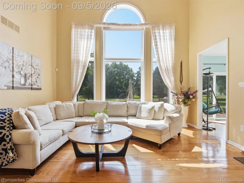 7305 Heron Way Canton Charter Township, MI 48187