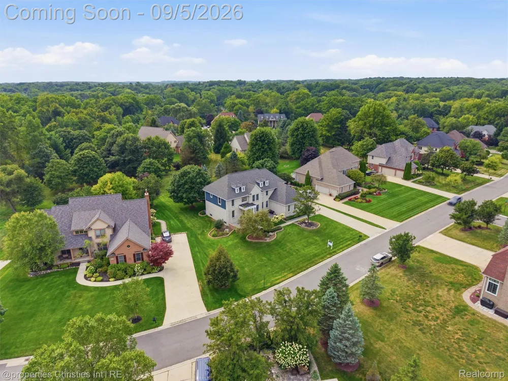 7305 Heron Way Canton Charter Township, MI 48187