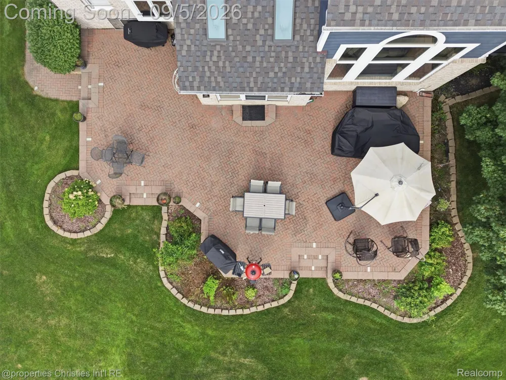 7305 Heron Way Canton Charter Township, MI 48187