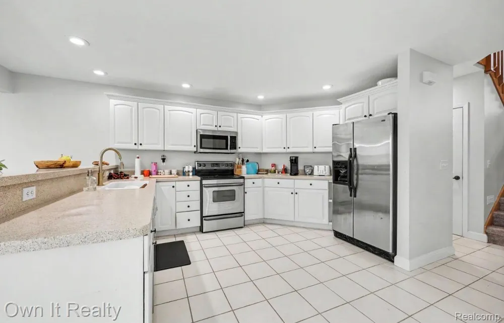 8609 Odowling Franklin Township, MI 49265