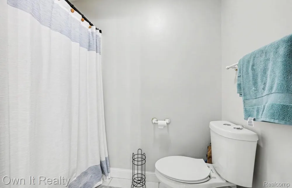 8609 Odowling Franklin Township, MI 49265