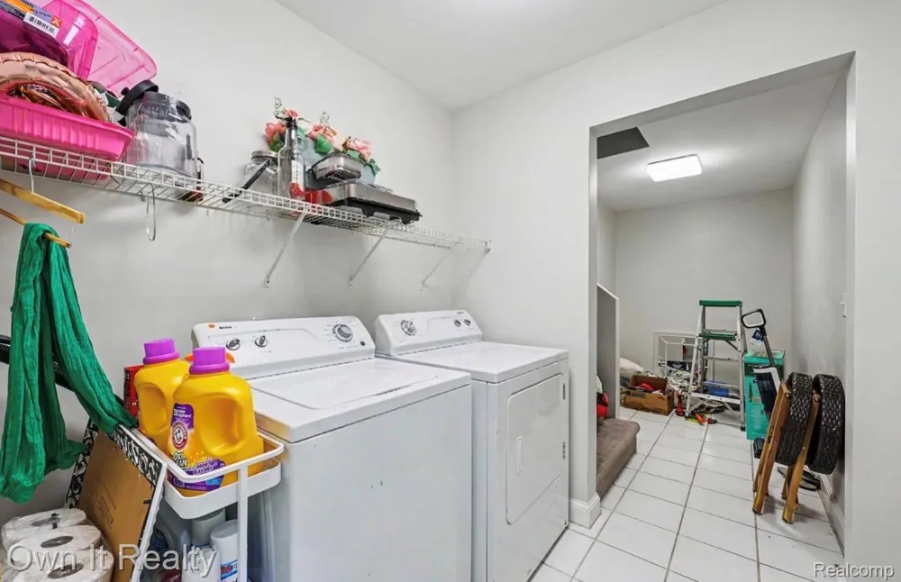 8609 Odowling Franklin Township, MI 49265