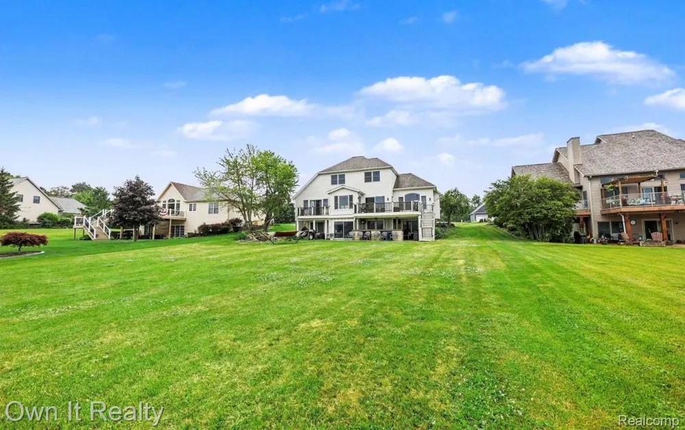 8609 Odowling Franklin Township, MI 49265