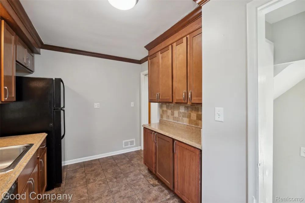 13551 WOODBINE Redford Charter Township, MI 48239
