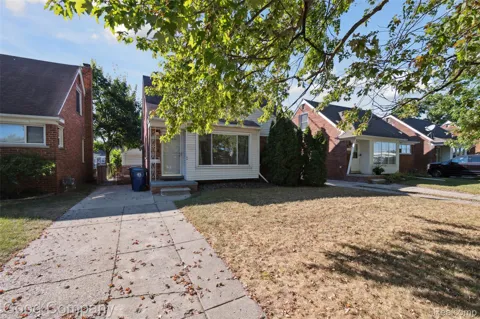 13551 WOODBINE