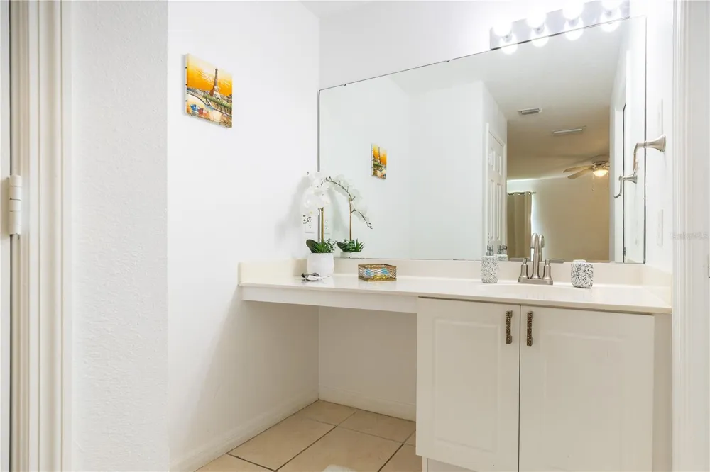 2860 CLUB CORTILE CIRCLE #A Kissimmee, FL 34746
