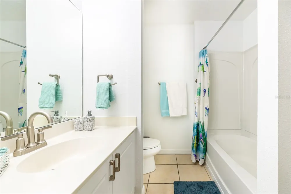 2860 CLUB CORTILE CIRCLE #A Kissimmee, FL 34746