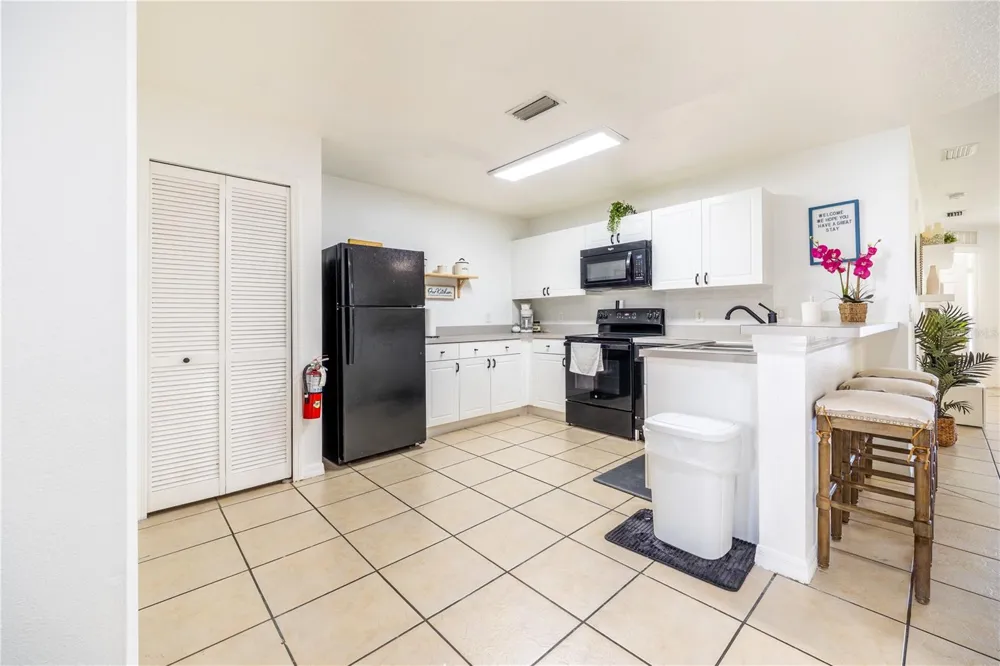 2860 CLUB CORTILE CIRCLE #A Kissimmee, FL 34746