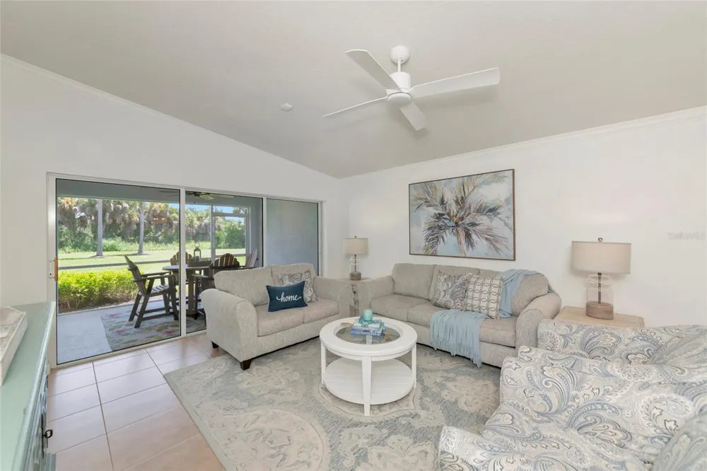 2133 BURGOS DRIVE Sarasota, FL 34238