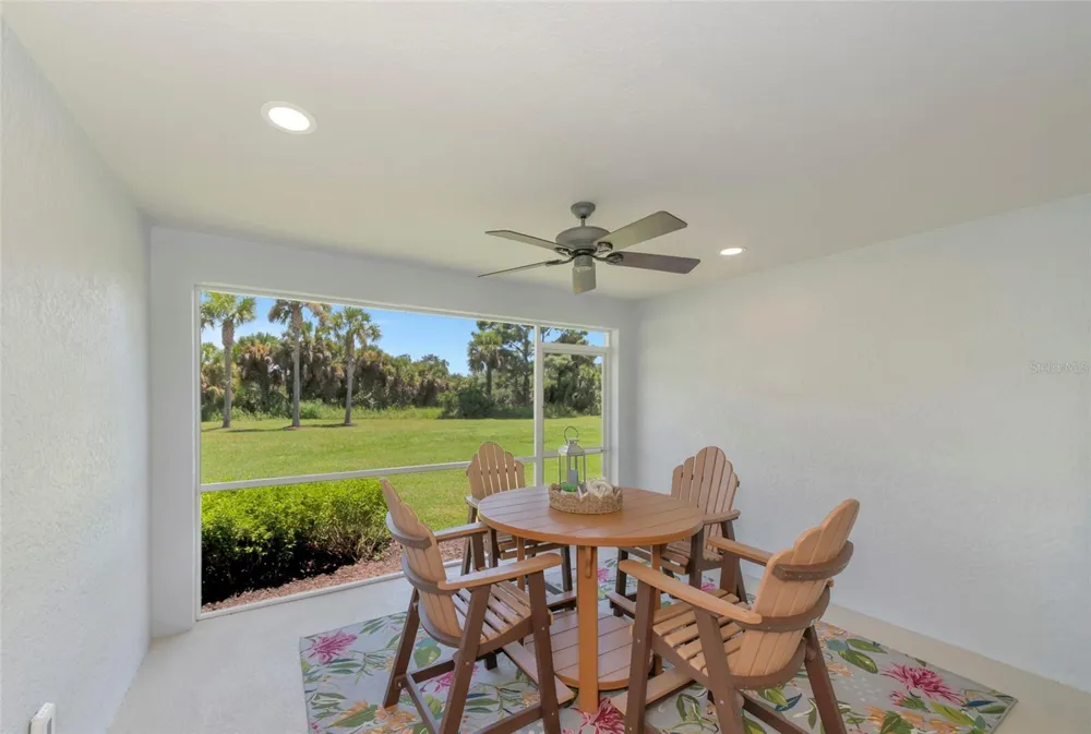 2133 BURGOS DRIVE Sarasota, FL 34238