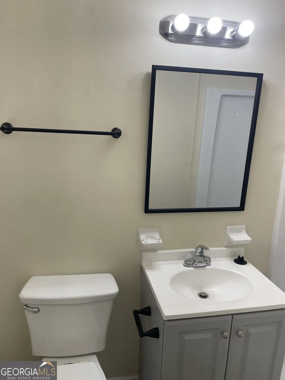992 Brandywine DR Winder, GA 30680